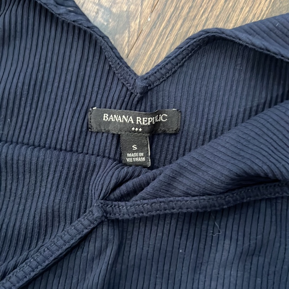 Banana Republic Ribbed Tank - Picture 2 of 3